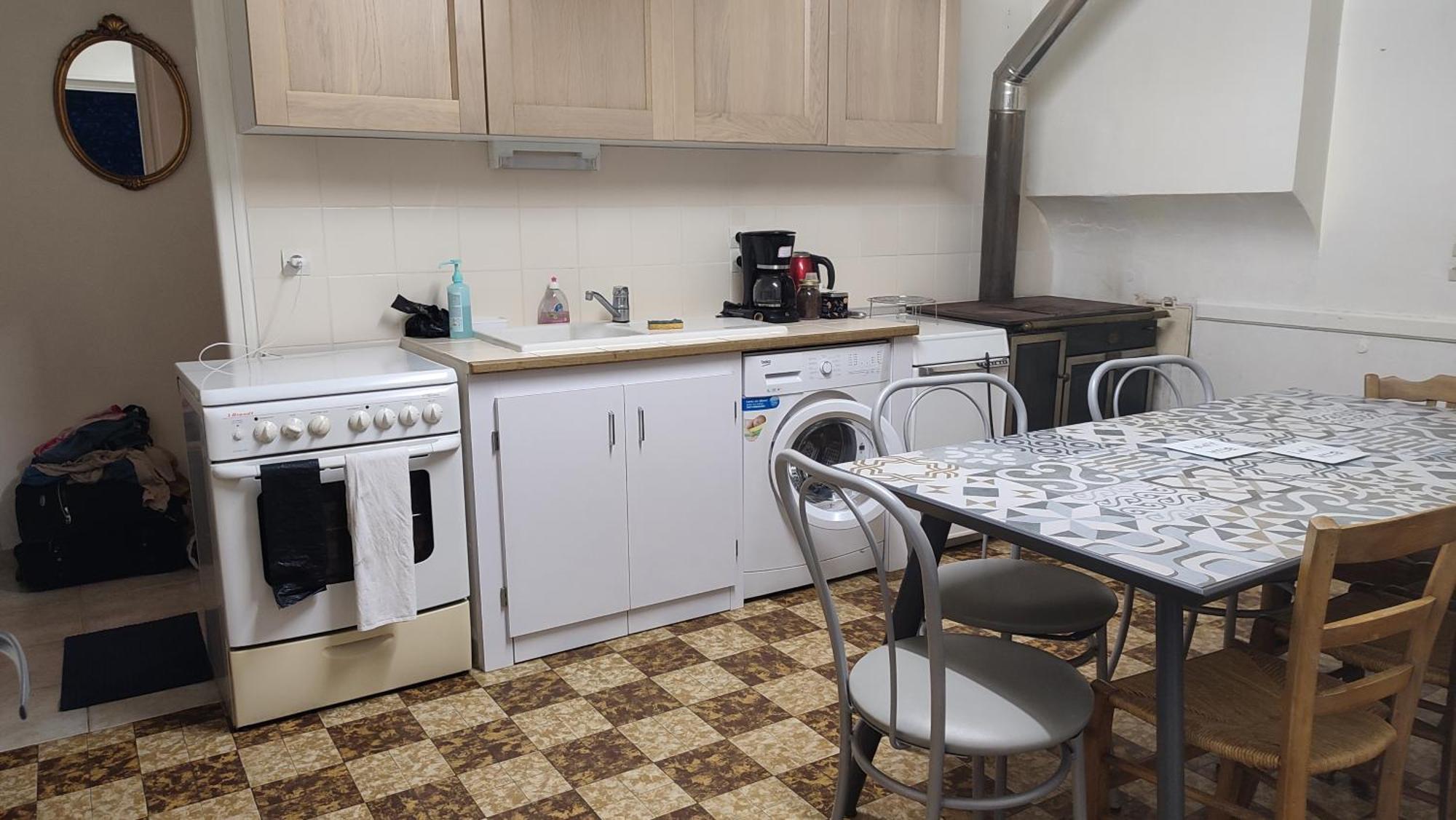 Maison plein pied dans bourg avec tous commerces Luçay-le-Mâle Extérieur photo